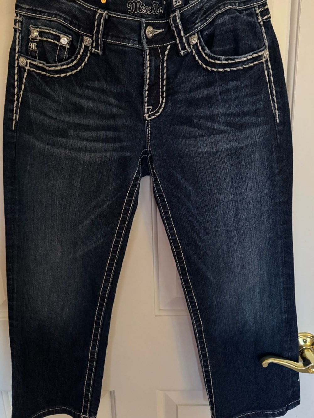 Miss Me Dark Indigo Capris with White Contrast Stitching Size - 30